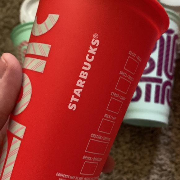 6 pack of Starbucks Reusable Cups w/lids - Picture 2 of 3